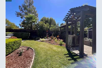 2908 Leta Ln, Sacramento, CA 95821 - Photo 26