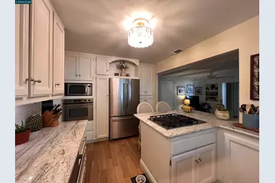 2908 Leta Ln, Sacramento, CA 95821 - Photo 14