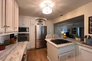 2908 Leta Ln, Sacramento, CA 95821 - Photo 14