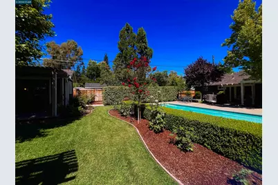 2908 Leta Ln, Sacramento, CA 95821 - Photo 32