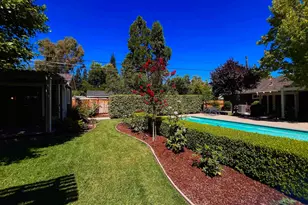 2908 Leta Ln, Sacramento, CA 95821 - Photo 32