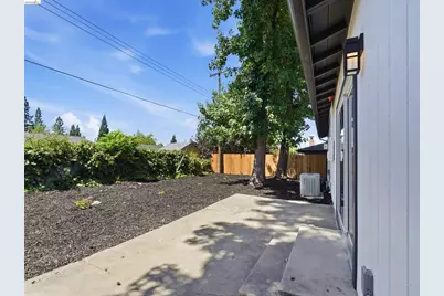 9341 Castlemont Cir, Orangevale, CA 95662 - Photo 48