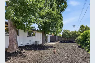 9341 Castlemont Cir, Orangevale, CA 95662 - Photo 44