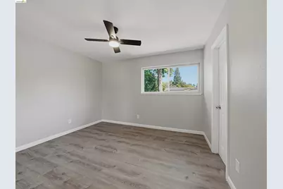 9341 Castlemont Cir, Orangevale, CA 95662 - Photo 32