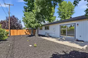 9341 Castlemont Cir, Orangevale, CA 95662 - Photo 46