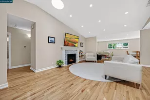 8 Bath Ct, San Ramon, CA 94583 - Photo 14