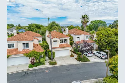 119 Diapian Bay, Alameda, CA 94502 - Photo 2