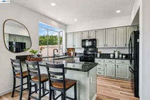 119 Diapian Bay, Alameda, CA 94502 - Photo 32