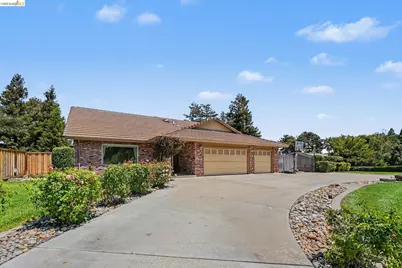 4670 Lariat Ln, Oakley, CA 94561 - Photo 4