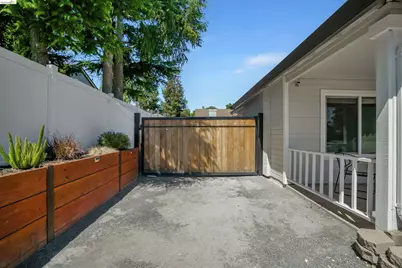 4151 Blossom Ct, Oakley, CA 94561 - Photo 38