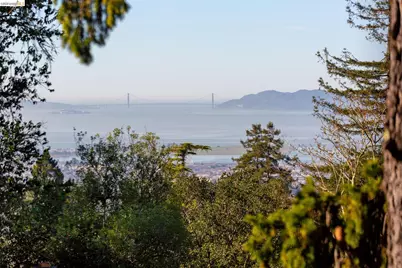 1106 Cragmont Ave, Berkeley, CA 94708 - Photo 12