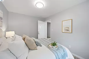 5129 Ygnacio Ave, Oakland, CA 94601 - Photo 12