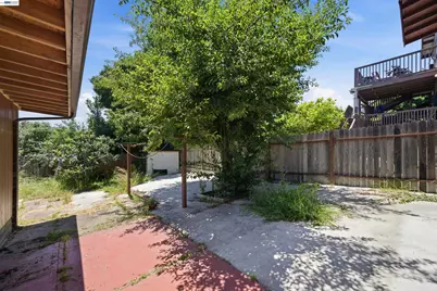 5129 Ygnacio Ave, Oakland, CA 94601 - Photo 26