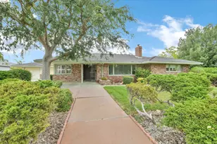 227 Pueblo Dr, Pittsburg, CA 94565 - Photo 2