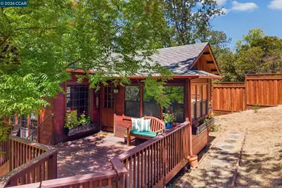 890 Holly Hill Dr, Walnut Creek, CA 94596 - Photo 14