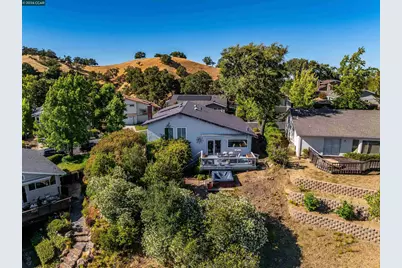 640 Skyline Dr, Martinez, CA 94553 - Photo 80