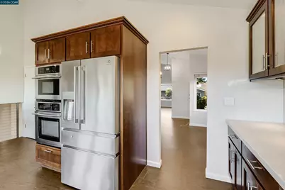 640 Skyline Dr, Martinez, CA 94553 - Photo 64