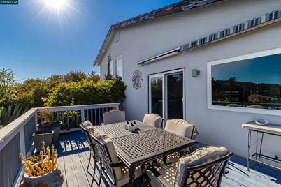 640 Skyline Dr, Martinez, CA 94553 - Photo 12