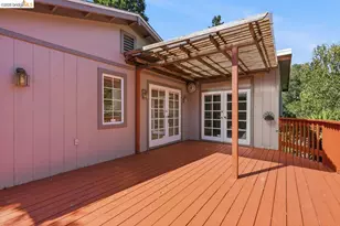 6480 Ascot Dr, Oakland, CA 94611 - Photo 52