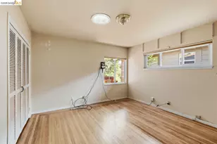 6480 Ascot Dr, Oakland, CA 94611 - Photo 22