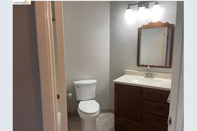 2234 Prestwick Street, Stockton, CA 95206 - Photo 36