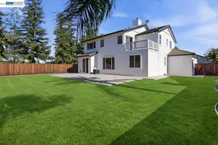 983 Chamomile Ln, Brentwood, CA 94513 - Photo 36