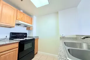 989 Webster St, Oakland, CA 94607 - Photo 14