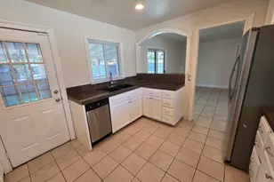 1114 Downs St, Stockton, CA 95207 - Photo 6