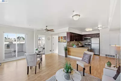 1515 14th Ave #403, Oakland, CA 94606 - Photo 4