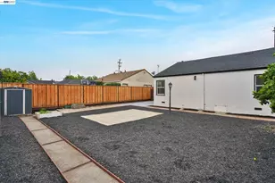 86 Preda St, San Leandro, CA 94577 - Photo 32
