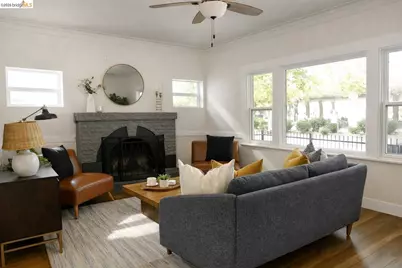 2010 X St, Sacramento, CA 95818 - Photo 6