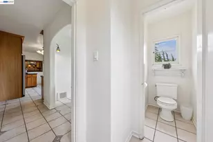 5765 Colton Blvd, Oakland, CA 94611 - Photo 28