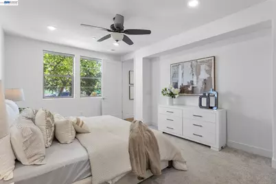 5810 Midnight Pl #D, Dublin, CA 94568 - Photo 16