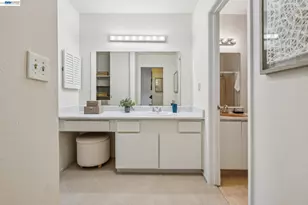955 Shorepoint Ct, Alameda, CA 94501 - Photo 22