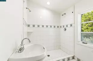26929 Palomares Rd, Castro Valley, CA 94552 - Photo 30