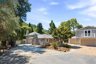26929 Palomares Rd, Castro Valley, CA 94552 - Photo 6