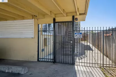 417 25th St, Richmond, CA 94804 - Photo 4