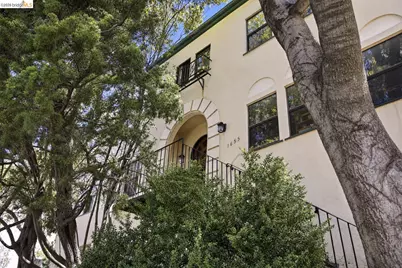 2522 Hilgard Ave, Berkeley, CA 94709 - Photo 2