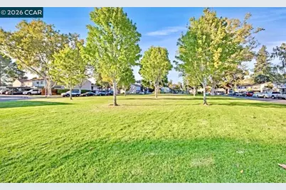 3370 Northwood Dr #G, Concord, CA 94520 - Photo 24