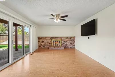2326 Peachtree Cir, Antioch, CA 94509 - Photo 14