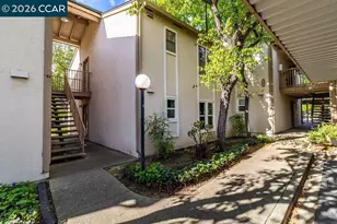 375 Camelback Dr, Pleasant Hill, CA 94523 - Photo 2