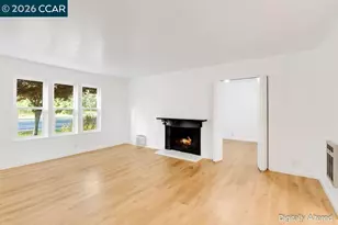 375 Camelback Dr, Pleasant Hill, CA 94523 - Photo 4