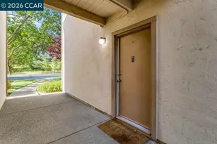 375 Camelback Dr, Pleasant Hill, CA 94523 - Photo 2