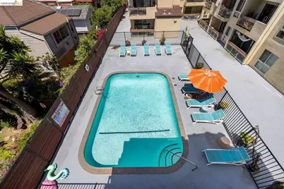 77 Fairmount Avenue #302, Oakland, CA 94611 - Photo 14