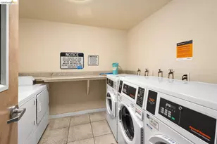 77 Fairmount Ave, Oakland, CA 94611 - Photo 32