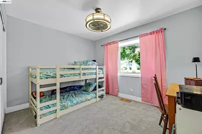 33027 Palmetto Drive, Union City, CA 94587 - Photo 28