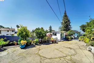 7907 Michigan Ave, Oakland, CA 94605 - Photo 4