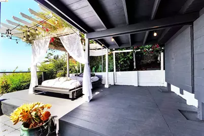 7907 Michigan Ave, Oakland, CA 94605 - Photo 26
