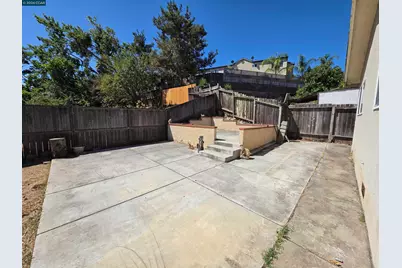 107 Orange St, Vallejo, CA 94590 - Photo 20