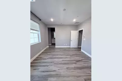 3141 Bluebird Court, West Sacramento, CA 95691 - Photo 10